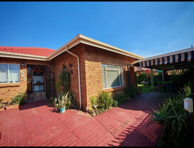 4 BEDROOM PROPERTY TO RENT IN FLORAUNA